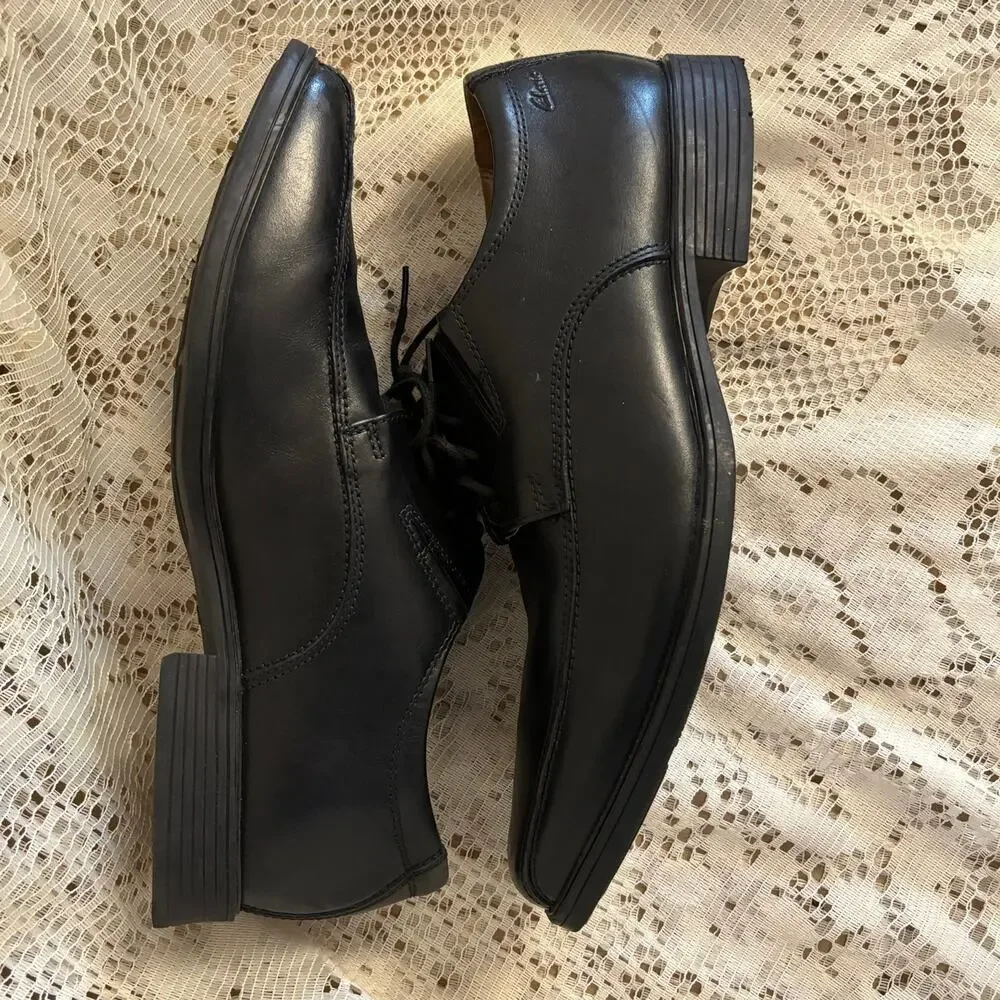 Clarks Tilden Walk Men's US 10.5 M Oxford Dress Shoes